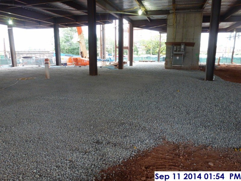 Laying out gravel at the Main Loby (102) Facing South (800x600)